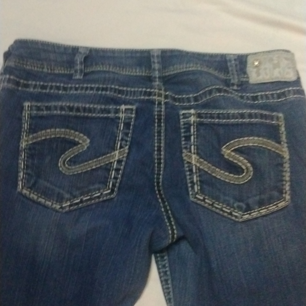 Silver Suki Capris W33